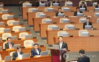 답변 나선 유일호