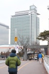 삼성전자 수원사업장 출근길 차분…동요 없어