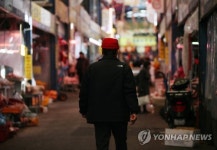 발길 끊긴 축산물 시장