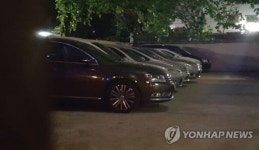 쿠알라룸푸르 유일 북한식당 고려관에 주차된 차량