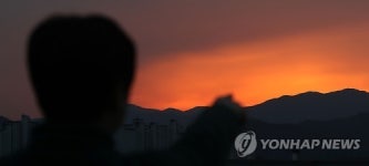 하늘에 물감을 풀었나?