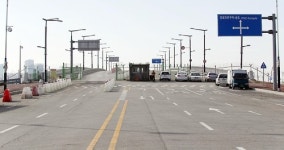 인천∼김포고속도 개통 후 교통대란 우려…인천항 일대 혼잡