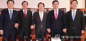 여야4당 원내대표, 13일 회동 추진…'포스트 탄핵' 논의