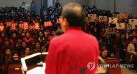 홍 지사의 인기