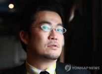 한국 찾은 영화 행복 목욕탕의 감독