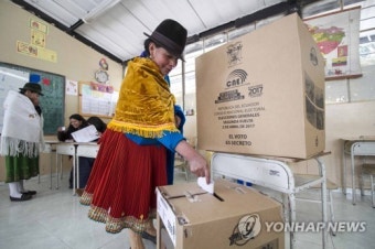 에콰도르 대선 결선투표 시작…