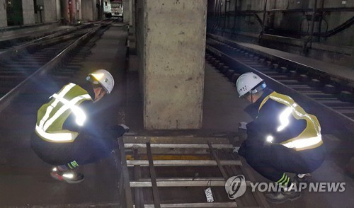 오세훈 시장, 서울역 안전 취약지역 점검 및 CCTV 강화 조치 확인
