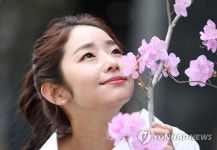 임화영 꽃사슴 같은 눈망울