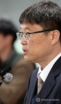 한국해양대학교소비자생활협동조 | 브리핑하는 이철조 해양수산부 세월호인양추진단장