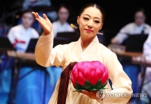 국악 뮤지컬로 구성한 심청가