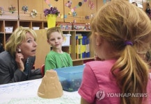 뉴욕시, 3세 유아 전원 무상교육…워싱턴 이어 두번째