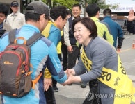 심상정, 현대자동차 앞에서 유세