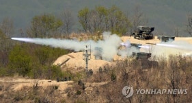불 뿜는 다연장로켓포