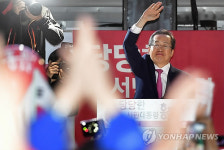 대구시민에게 지지 호소하는 홍준표