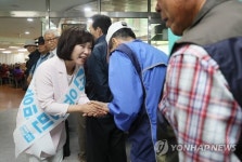 은평노인종합복지관 찾은 오선혜씨