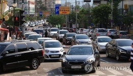 황금연휴…꽉 막힌 도로