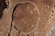 김해서 발견된 초기 철기시대 집터 유적