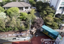 박근혜, 내곡동으로 이사…삼성동 주민들 동네 조용해지기를