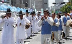 세종대로에서 만나는 강릉단오제