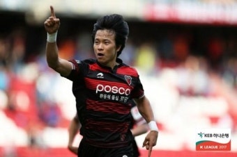 '김광석 극장골' 포항, 제주에 2-1 승리…전북, 선두 복귀