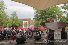 꿈의 조각들을 모으다