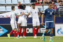 잉글랜드, 3-0 승리