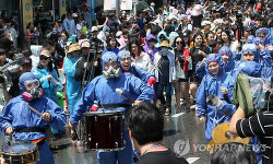 춘천마임축제 쉿！ 몸으로만 말해요