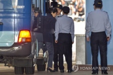 박근혜, 53일 만에