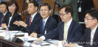 국정기획위, 방송통신위 업무보고 중단…추가 보고 계획 미밝히며 관련 과 전망화(제목 70자)