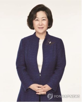 이화여대 총장 후보 결선투표 2위 김은미 교수
