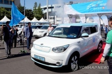전기차로 달리는 제주