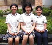 횡단보도서 넘어진 할머니 병원 후송한 착한 중학생들