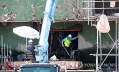 3층 막바지 수색 작업