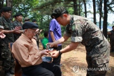 육군 27사단, 6·25 참전용사 부대 초청 행사