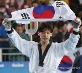 [세계태권도] 이 악문 태극전사 안방서 또 체면 구기랴