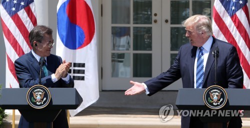 일론 머스크, 재무 장관 선정 논란으로 공동 대통령 지목 받아