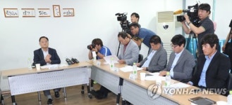 '포스트 슈틸리케', 새 기술위원과 논의