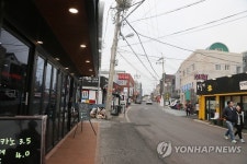 유커 방한중단 장기화…피서철 제주 외국인 관광시장 썰렁