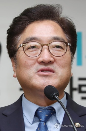 축사하는 우원식 원내대표