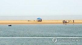 모습 드러낸 인천 대이작도 풀등