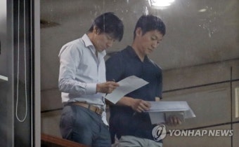 신태용-김남일, 서울-포항전 관전