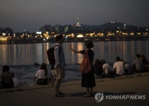 한 여름 밤