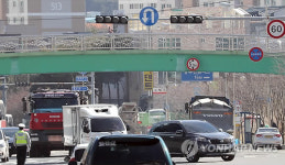 기장 정관신도시 또 대규모 정전…승강기·신호등 멈춰(종합)