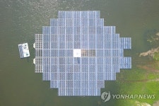 제자리 찾은 수상 태양광 발전소
