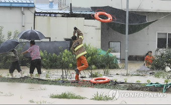 청주 폭우 피해 주민 구조