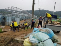 휴일 잊은 천안 수해복구…자원봉사자 등 550여명 도움 손길