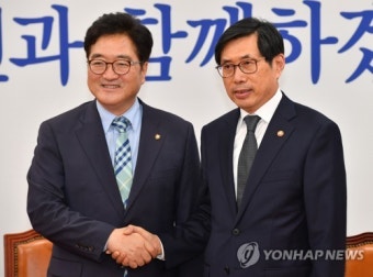 우원식 원내대표와 박상기 법무부 장관