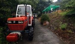 마을에 평지풍파 주민들 누드펜션 진입 원천봉쇄