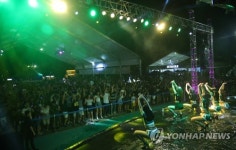 맥주와 음악에 취해