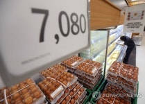 계란값, 왜 안떨어지나